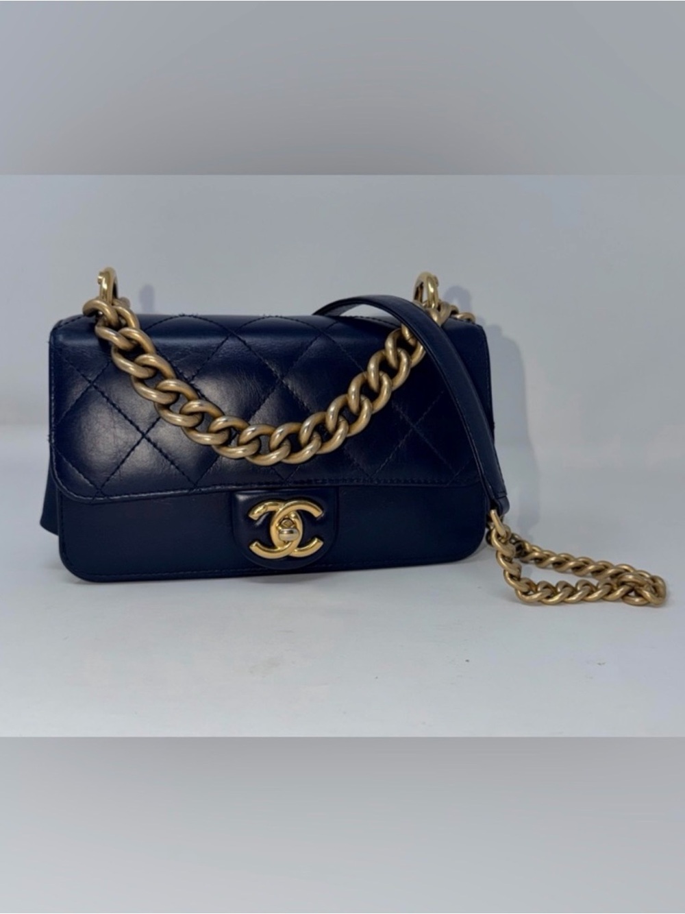 Chanel 2017 Small Paris Cosmopolite Flap Bag Deep Navy